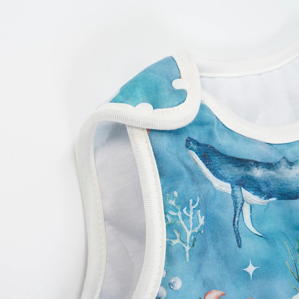 popper close up on sleeves