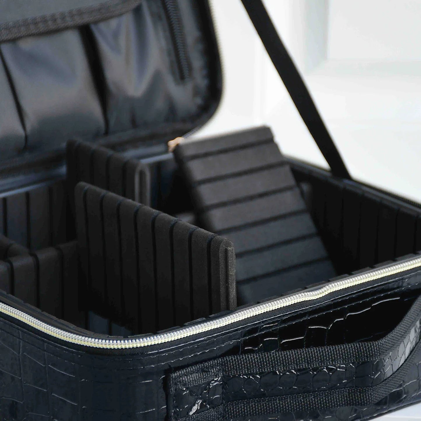 PU Leather Travel Storage Makeup Case - cosmetic bags from Dear Cece - Just £19.99! Shop now at Dear Cece