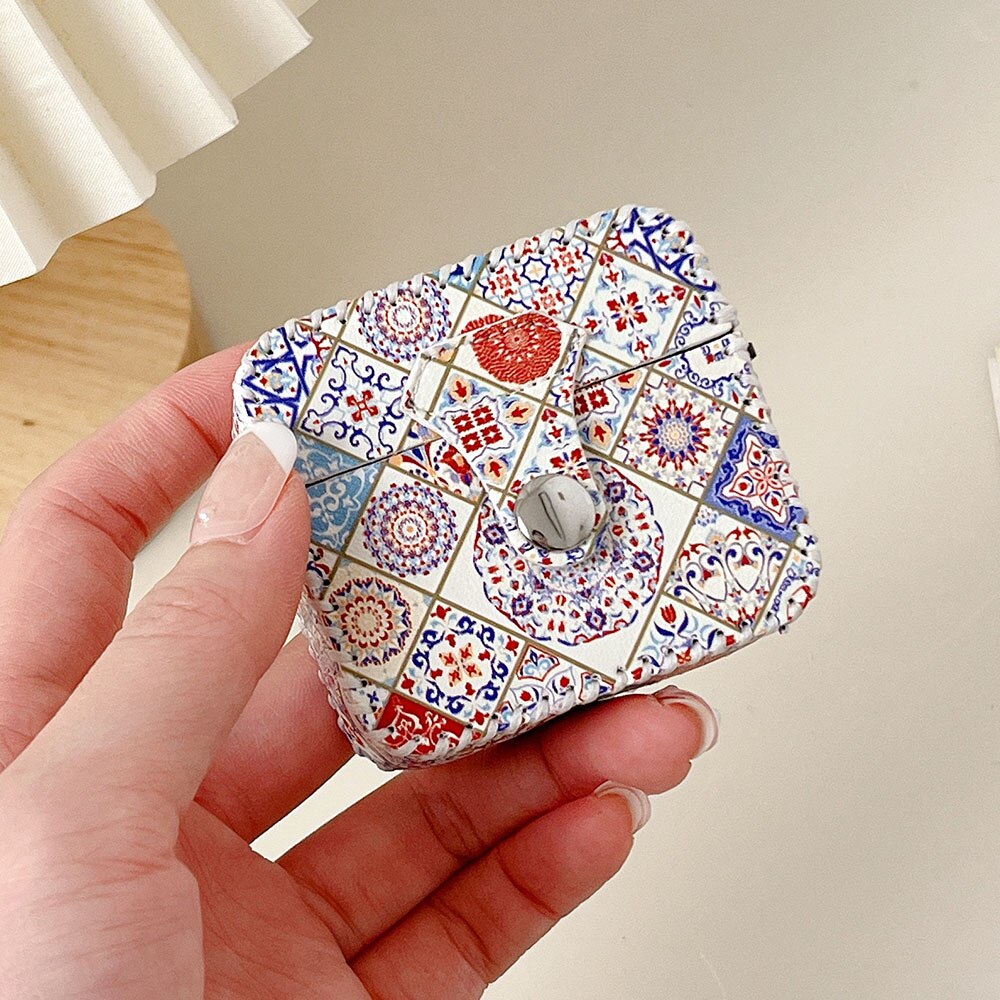 Vintage Flowers AirPods Case - Airpod Case from Dear Cece - Just £8.99! Shop now at Dear Cece