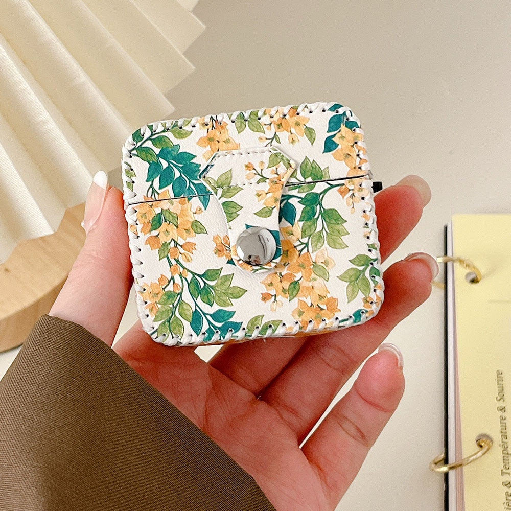 Vintage Flowers AirPods Case - Airpod Case from Dear Cece - Just £8.99! Shop now at Dear Cece