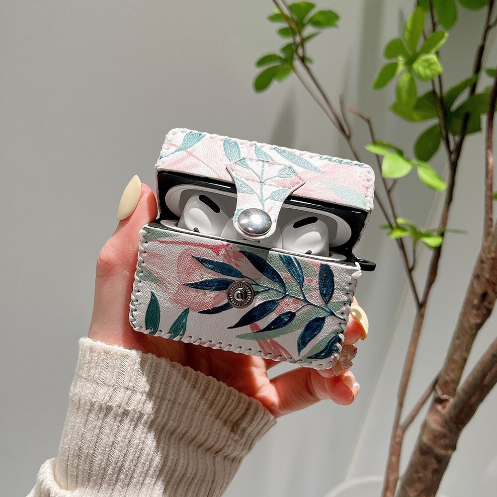 Vintage Flowers AirPods Case - Airpod Case from Dear Cece - Just £8.99! Shop now at Dear Cece