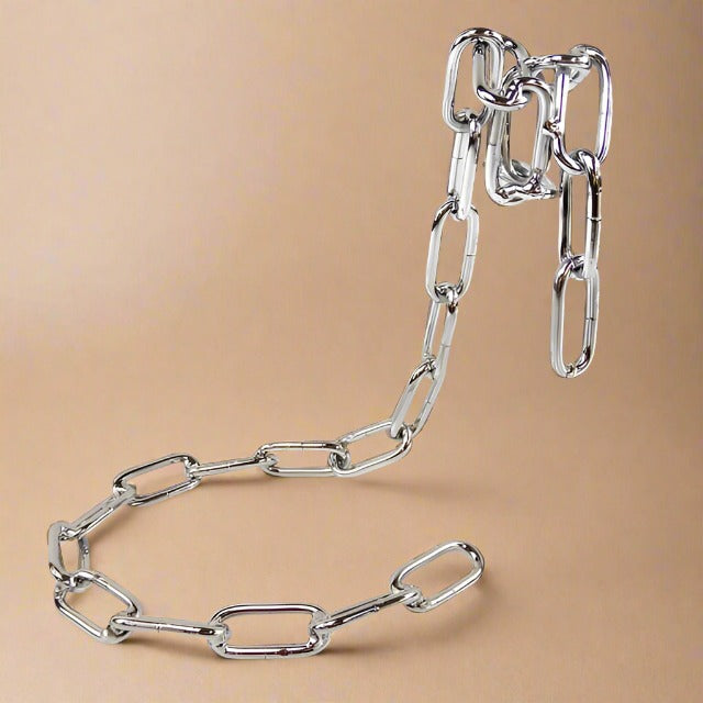 silver chain wine bottle stand