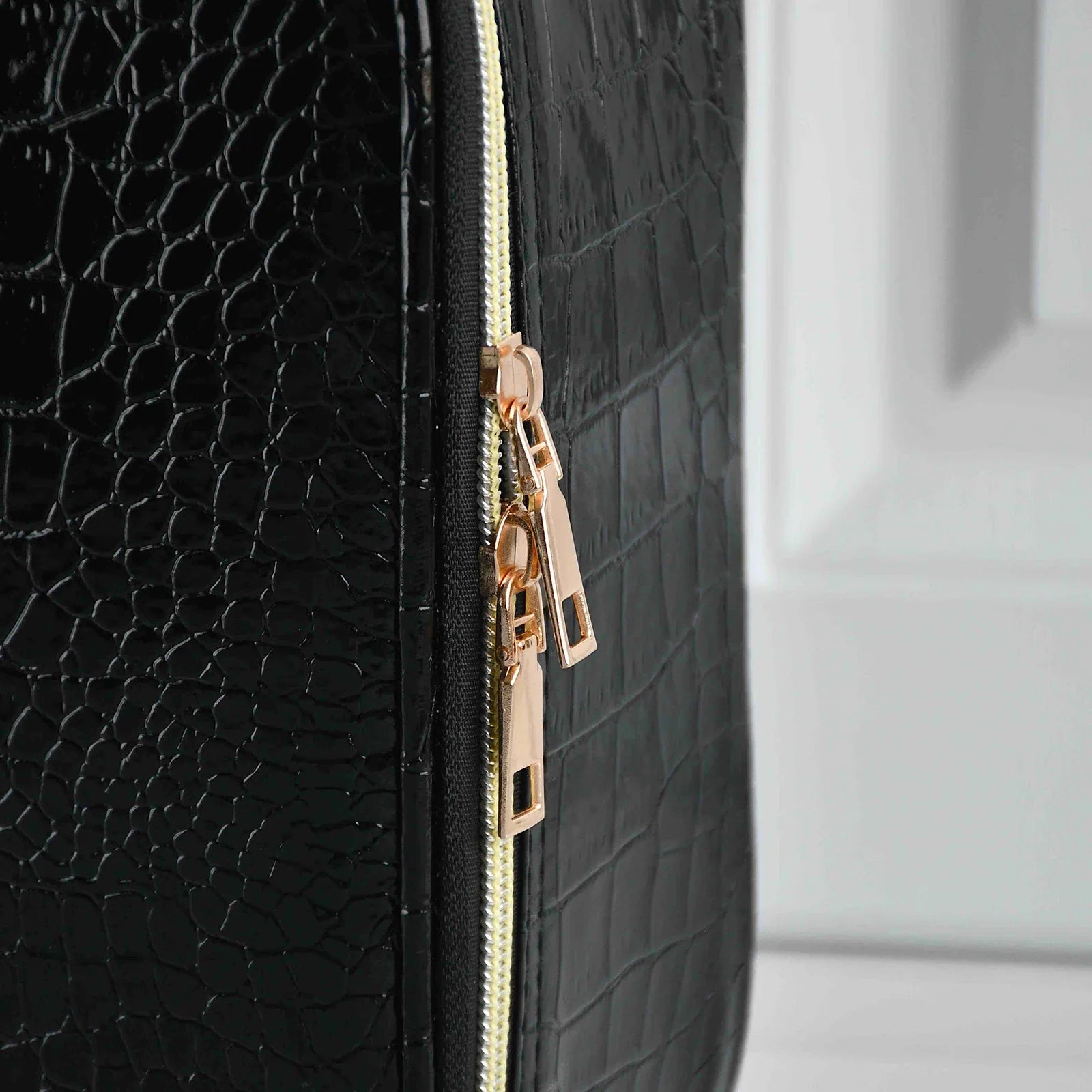 PU Leather Travel Storage Makeup Case - cosmetic bags from Dear Cece - Just £19.99! Shop now at Dear Cece