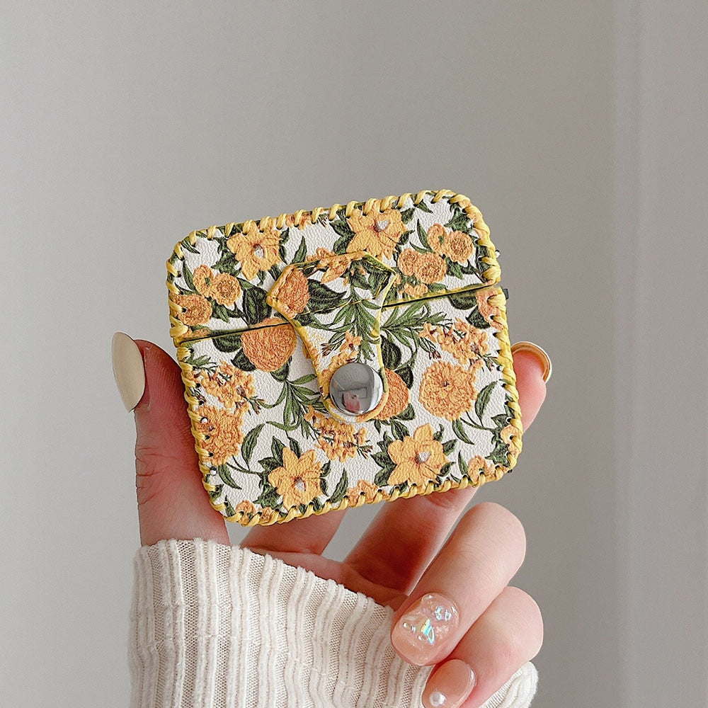 Vintage Flowers AirPods Case - Airpod Case from Dear Cece - Just £8.99! Shop now at Dear Cece