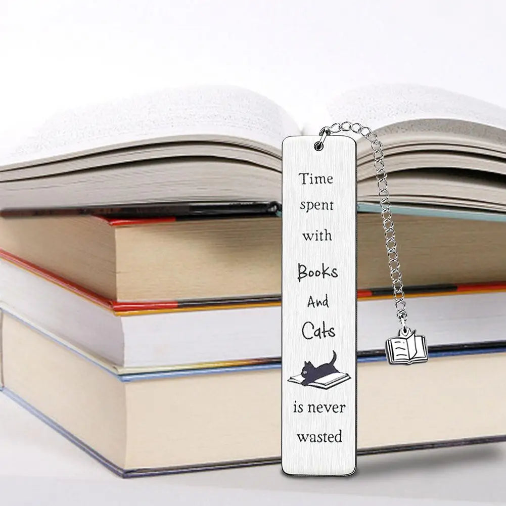 book related gift. Metal cat bookmark