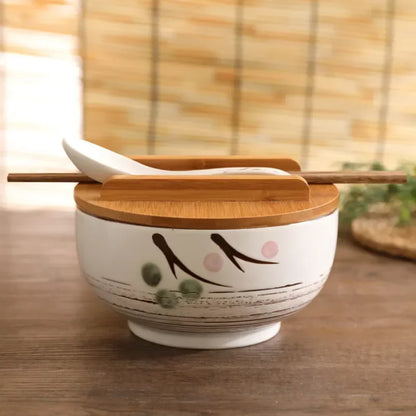 Traditional Japanese Handpainted White Ramen Bowl Set with lid