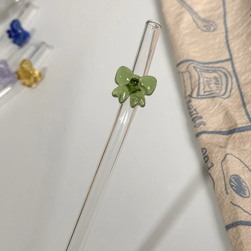 green Bowtie Handmade Glass Straw