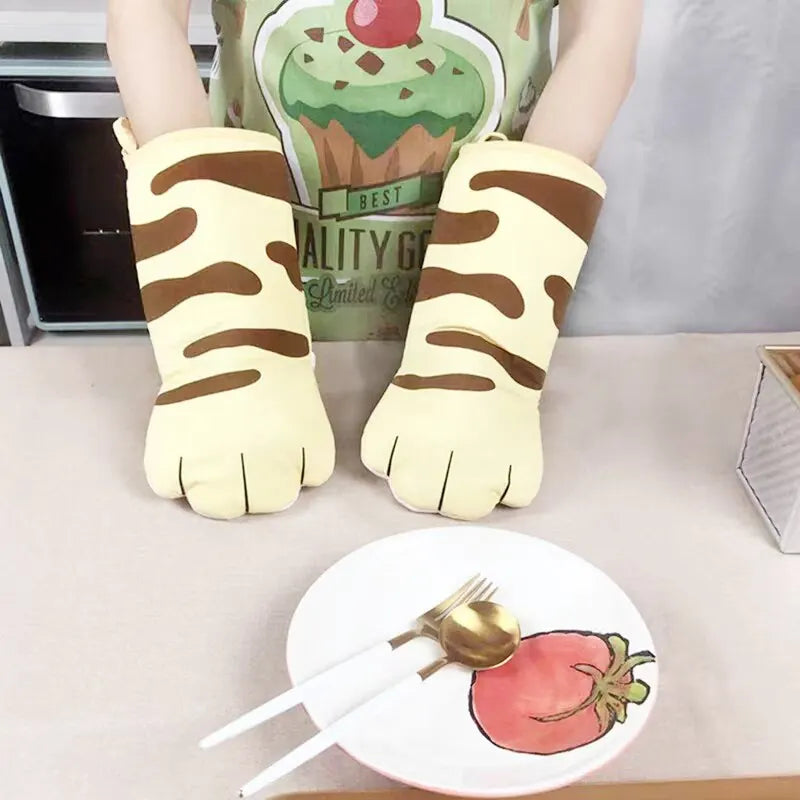 Cute Cat Paw Oven Glove - 1pcs - Oven Mitts from Dear Cece - Just £9.99! Shop now at Dear Cece