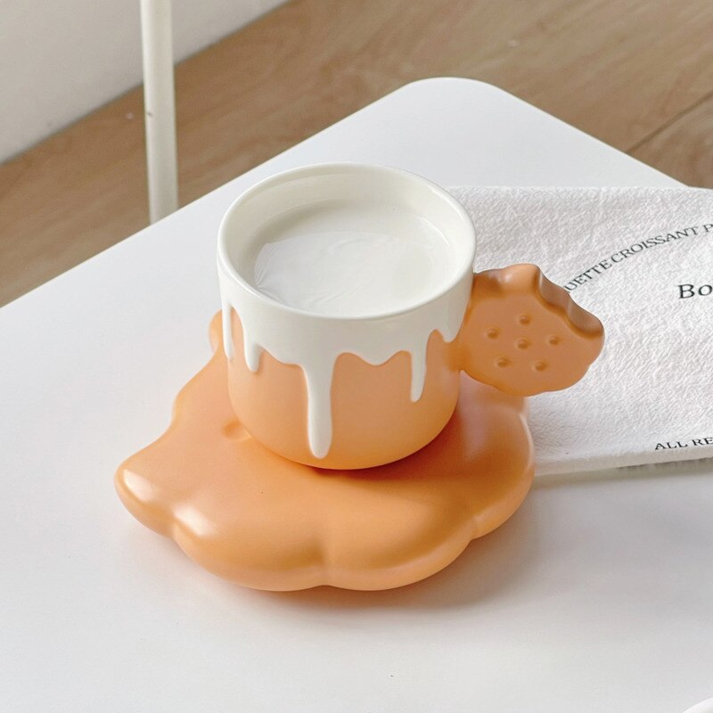 Cookie Coffee Cup & Saucer Set