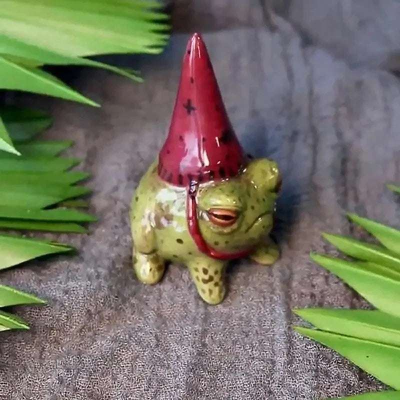 Red Cute Frog Resin Garden Statue