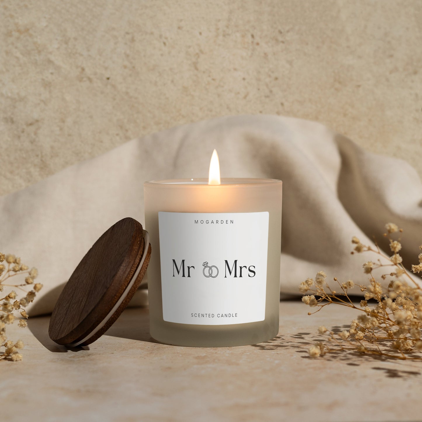 Mogarden Mr and Mrs Gift Candle - Luxury Scented Vanilla Candle Natural Soy 220g