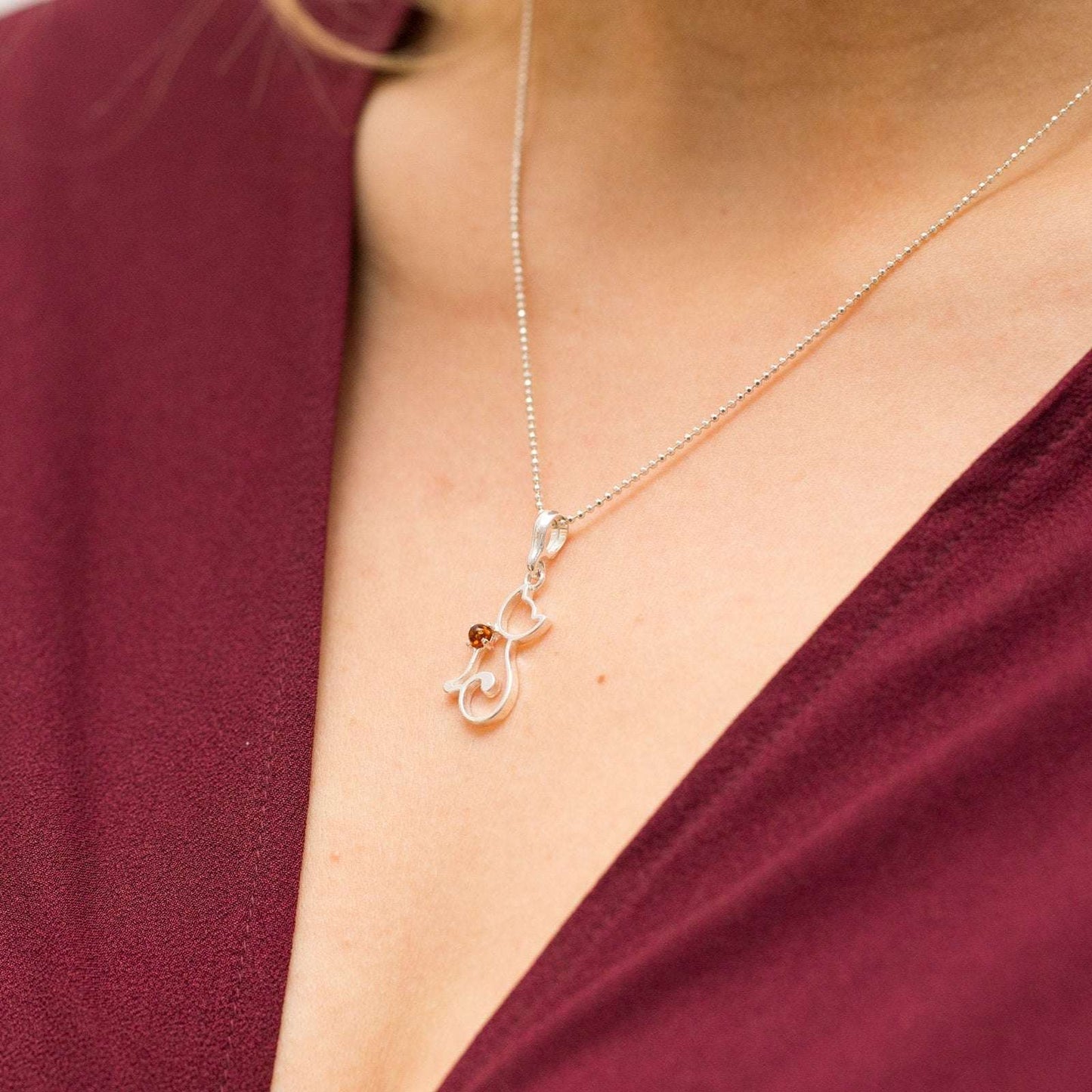 dainty silver cat necklace
